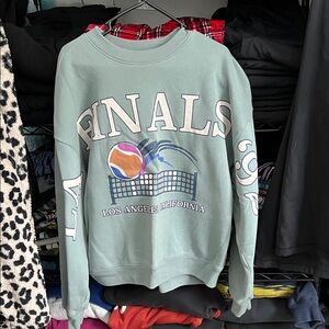 Like new Hollister boxy tennis crewneck